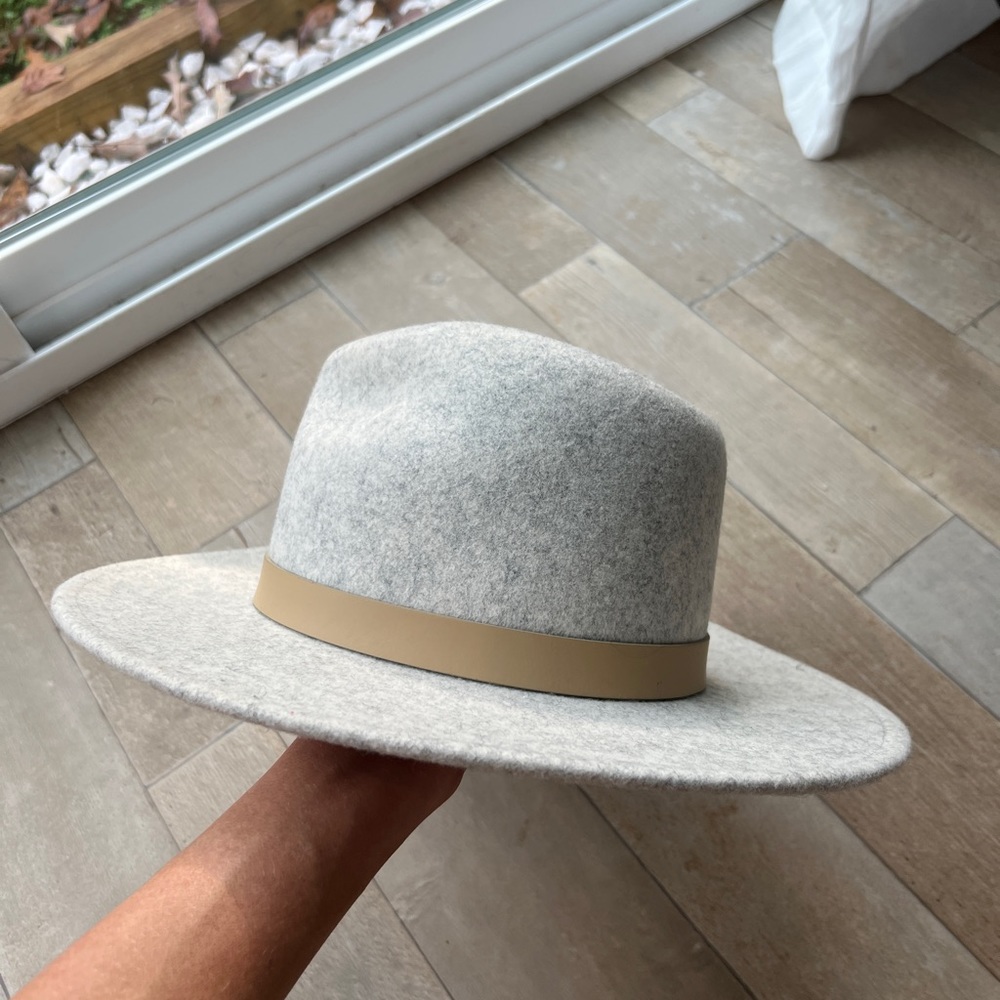 Lack of Color grey boater hat